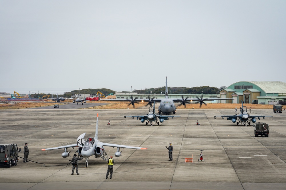 Aviation training relocation kicks off at Tsuiki Air Base