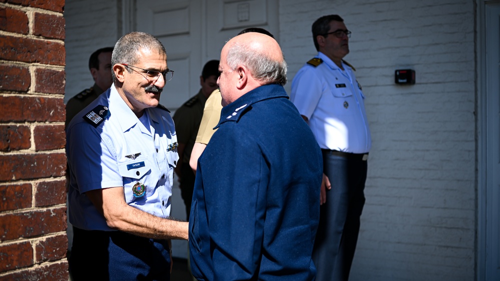 Escola Superior de Guerra Senior Commission Visits the IADC