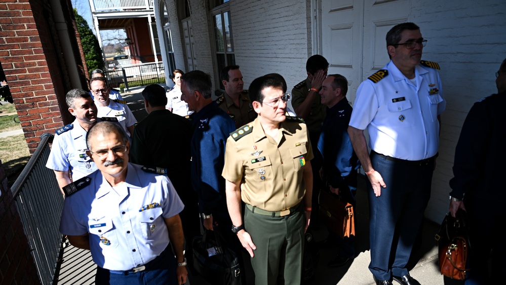 Escola Superior de Guerra Senior Commission Visits the IADC