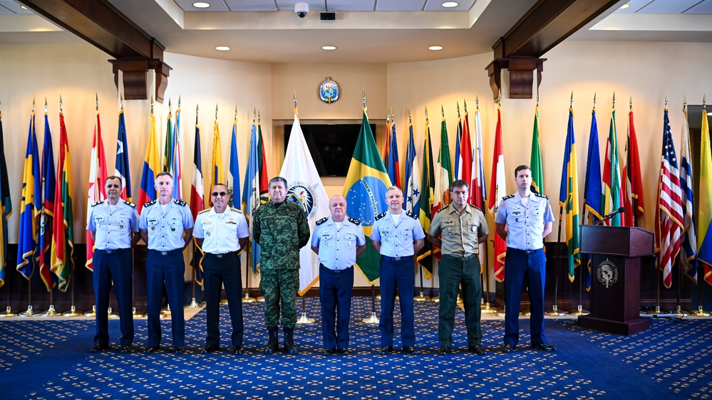 Escola Superior de Guerra Senior Commission Visits the IADC