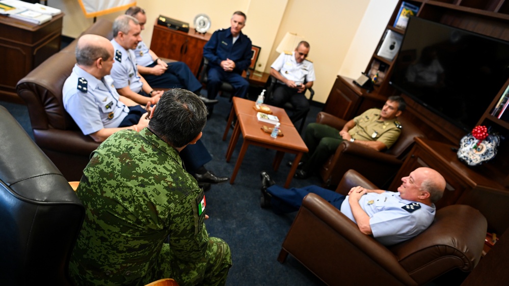 Escola Superior de Guerra Senior Commission Visits the IADC