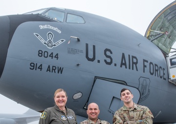 Nose Art for 914th Flagship has Irish connection