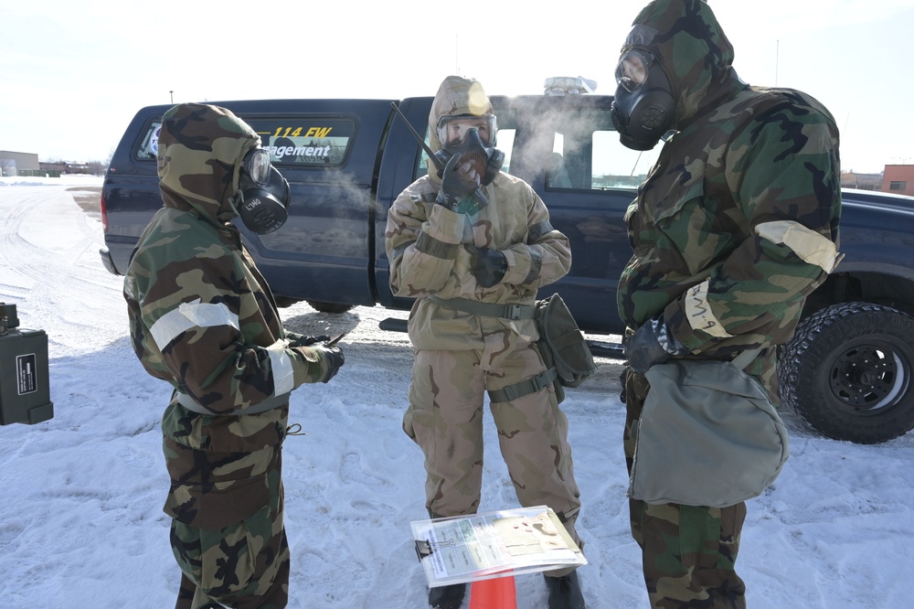 North Dakota Air National Guard Regional Training Site Hosts Cold Weather CBRN Training