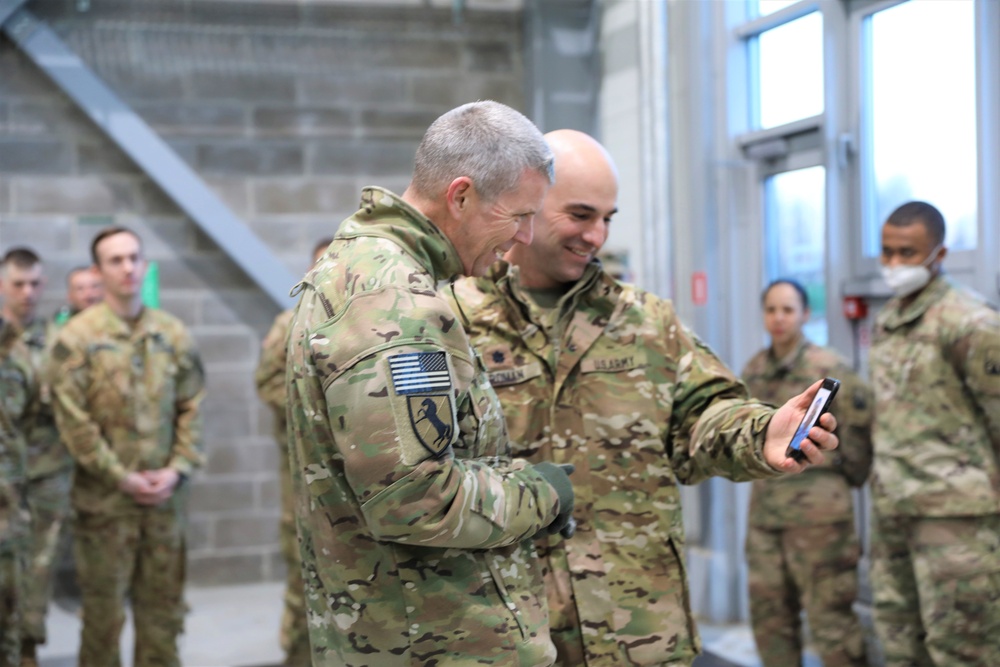 Deputy Commanding General of V Corps visits 1-3rd Attack Battalion in Latvia