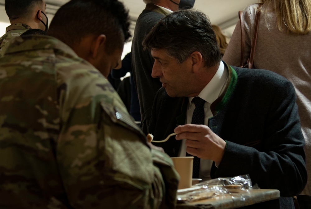 The Minister president of Bavaria Welcomes 3rd Infantry Division Soldiers to Grafenwoehr Training Area