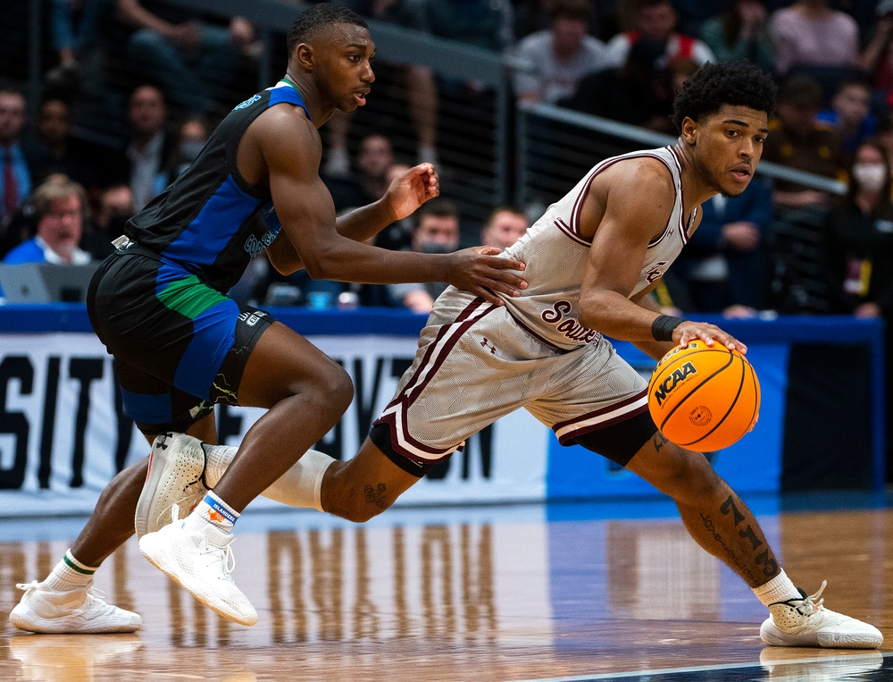 Wright-Patt and Air Force take part in NCAA Tournament Opener