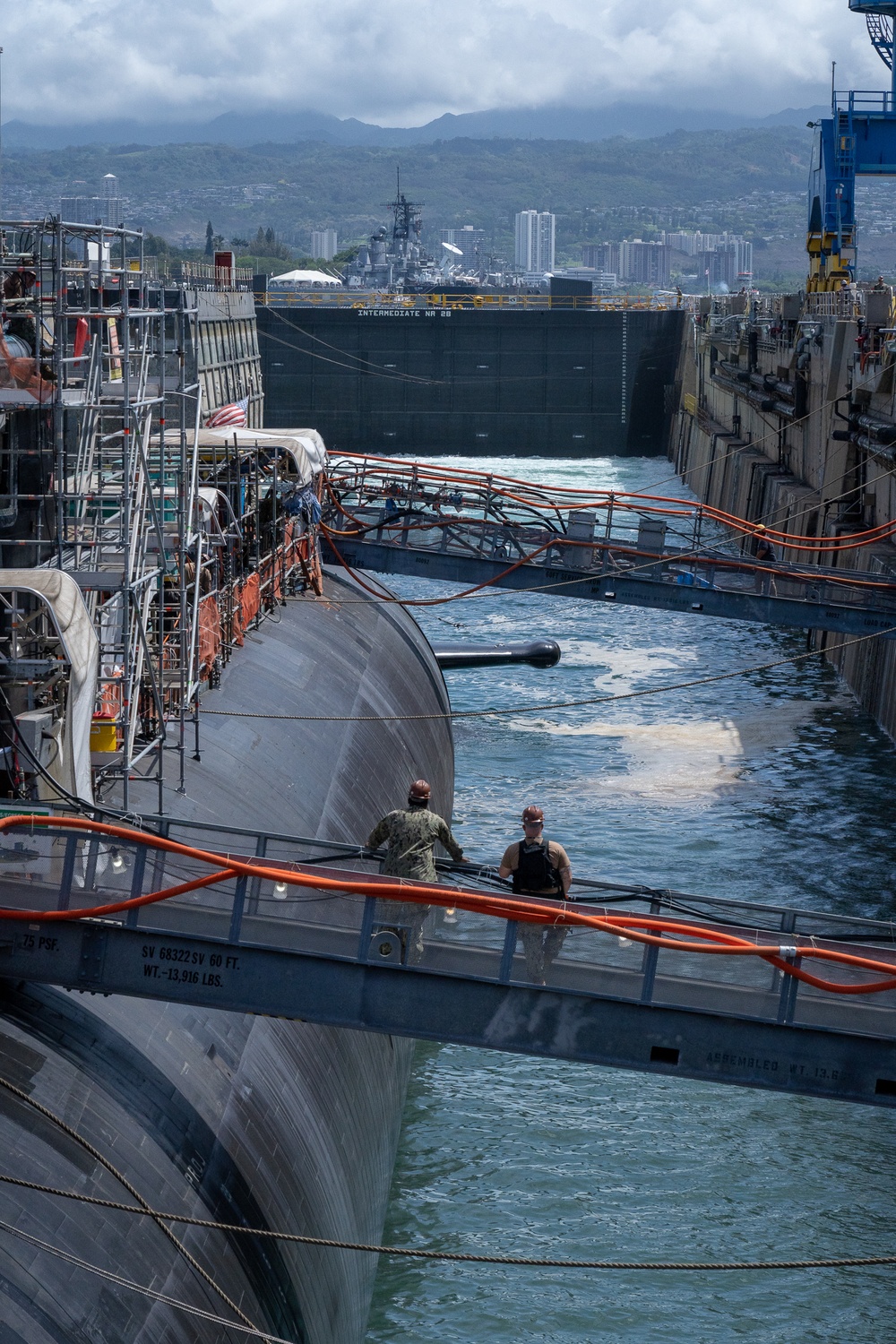 PHNSY &amp; IMF successfully undocks USS Topeka (SSN 754)