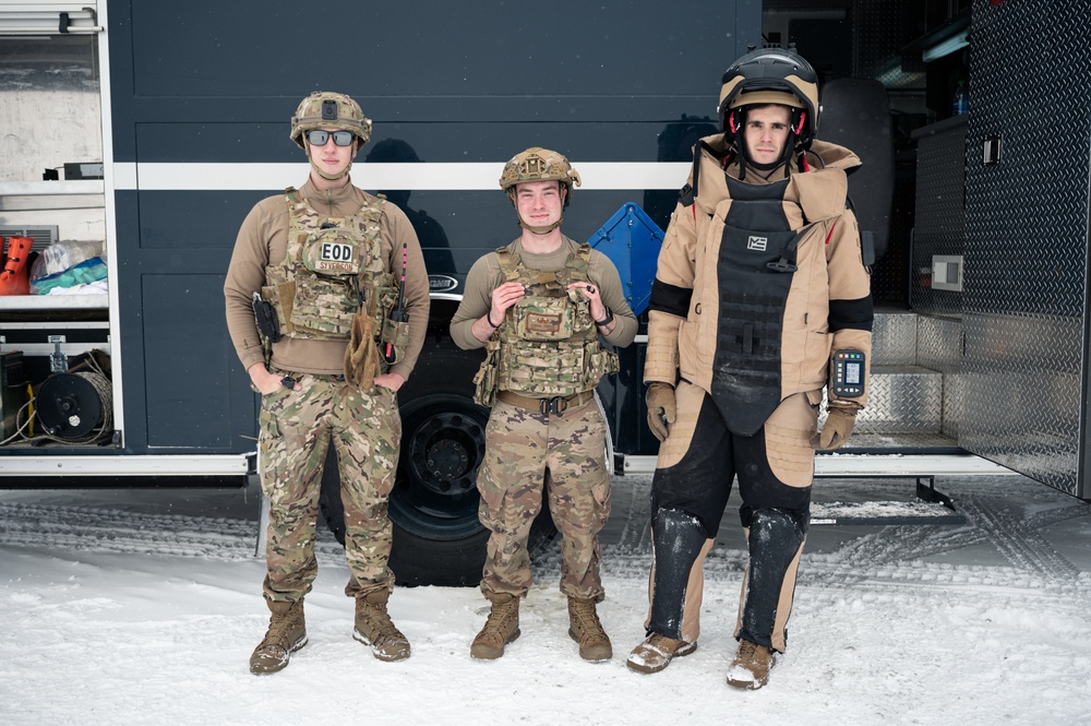 354th CES: Explosive Ordnance Disposal