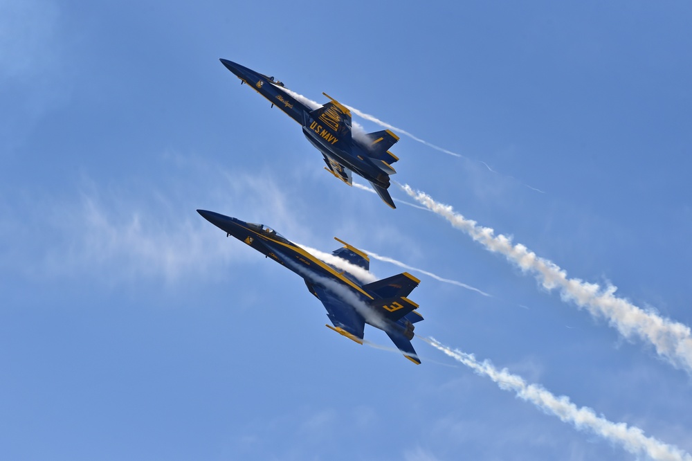 BLUE ANGELS - NAS JRB NEW ORLEANS