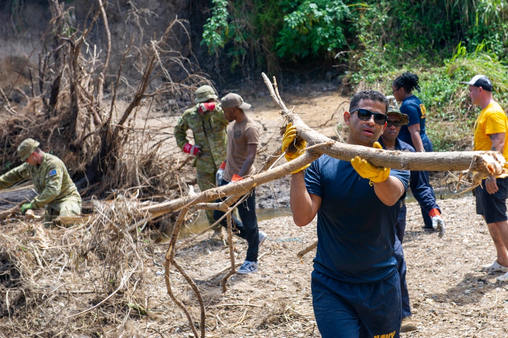 Frank Cable Supports Operation Flood Assist