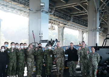 SOCKOR and NSWF Leadership tour USS Miguel Keith (ESB 5)