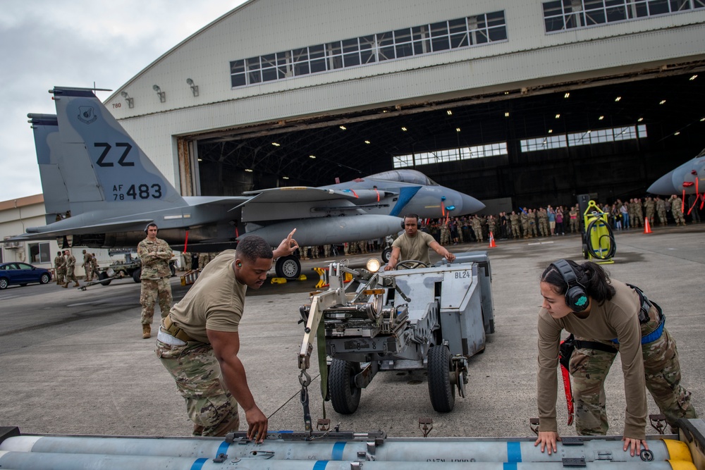 Kadena’s Finest Maintainers Face Off at Shogun Showdown