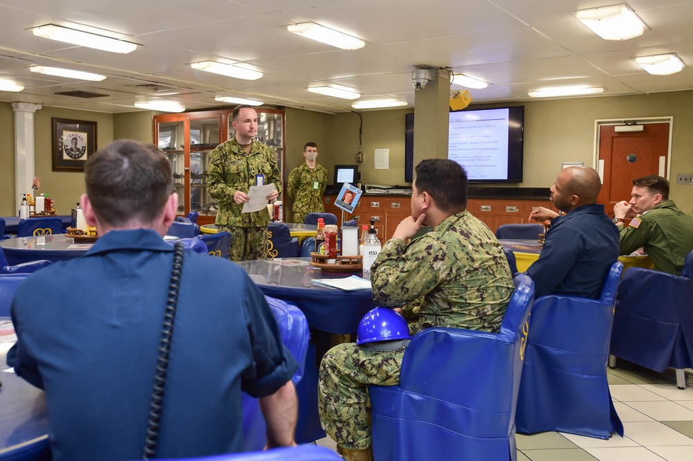 USS Ronald Reagan (CVN 76) Legal Assistance Workshop