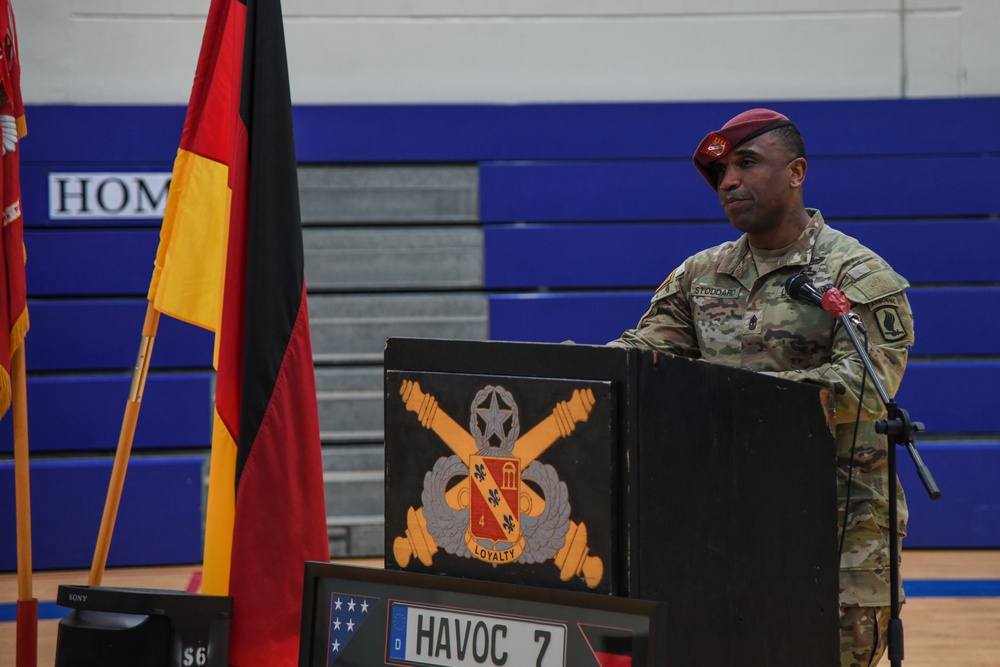 4-319 Airborne Field Artillery Regiment Change of Responsibility
