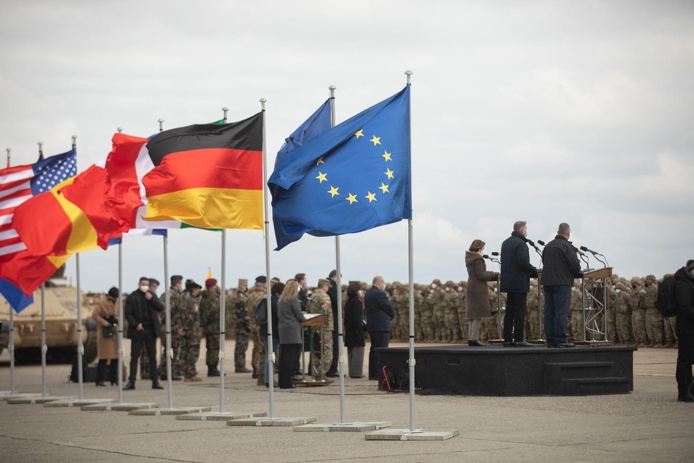 Romanian President Welcomes NATO Allied Troops at Mihail Kogalniceanu Airbase