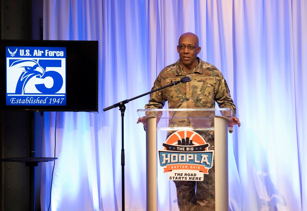 Air Force leaders celebrate USAF 75th anniversary at Big Hoopla