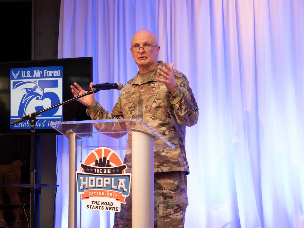 Air Force leaders celebrate USAF 75th anniversary at Big Hoopla