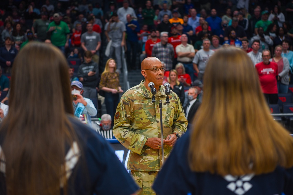 Air Force leaders celebrate USAF 75th anniversary at Big Hoopla