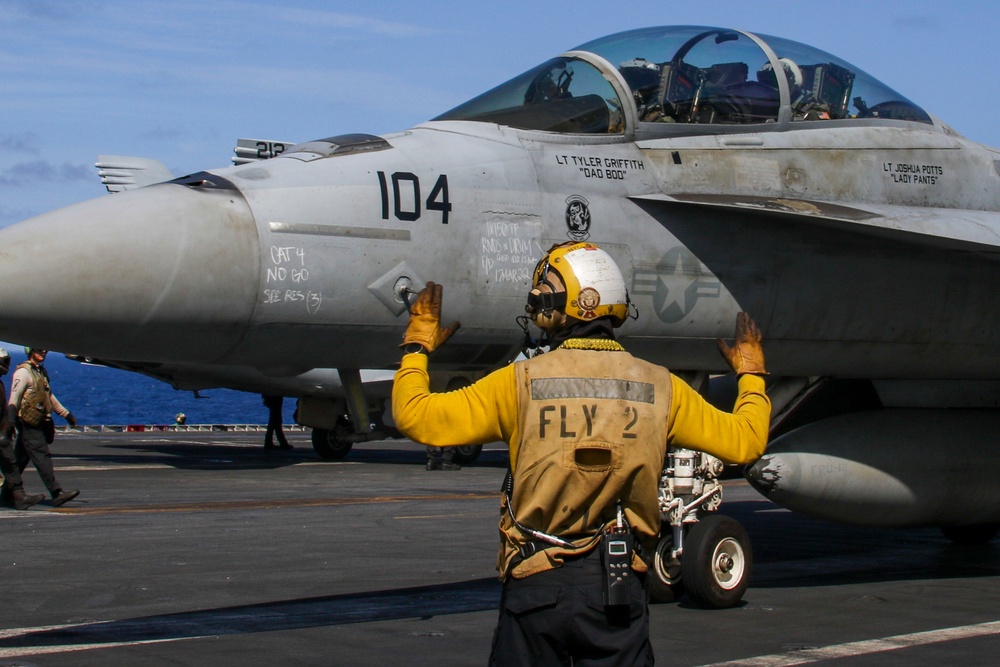 Abraham Lincoln conducts flight operations