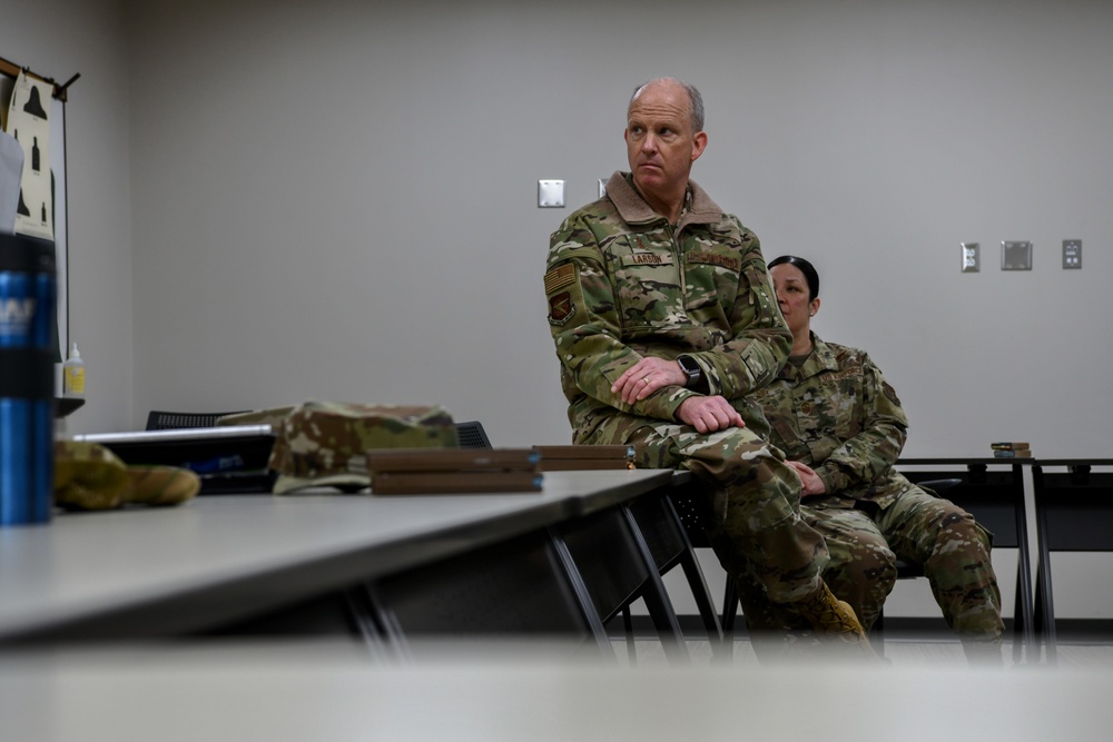 22nd Air Force Commander and Command Chief visit YARS