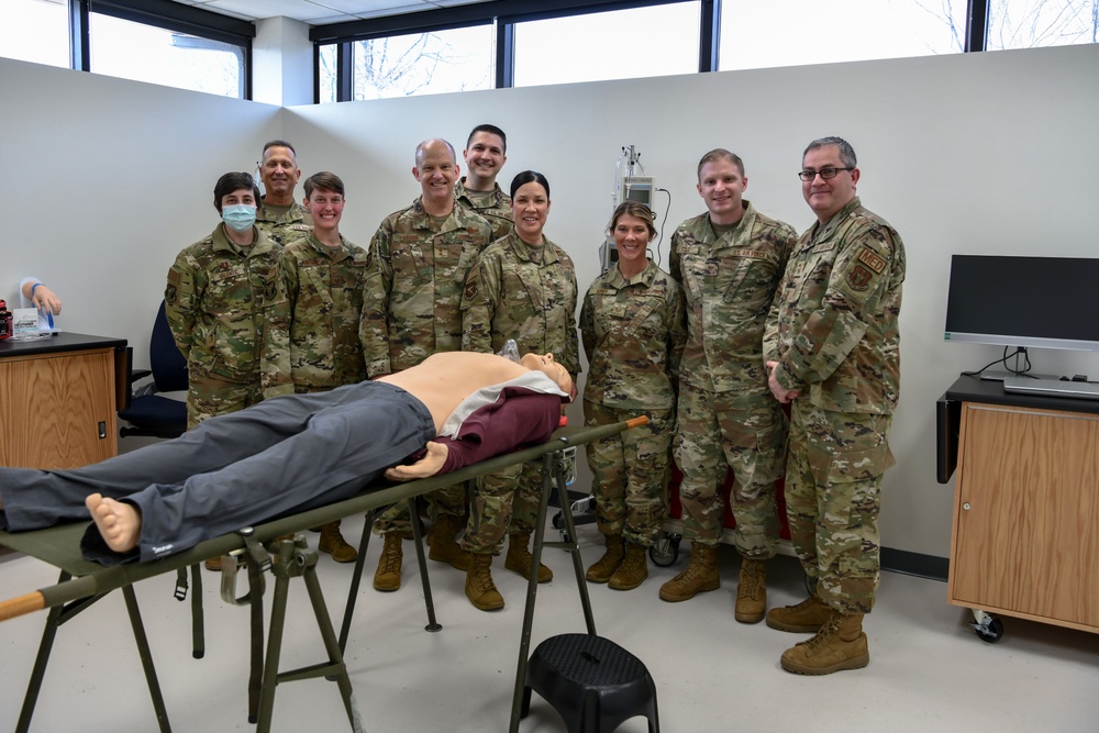22nd Air Force Commander and Command Chief visit YARS