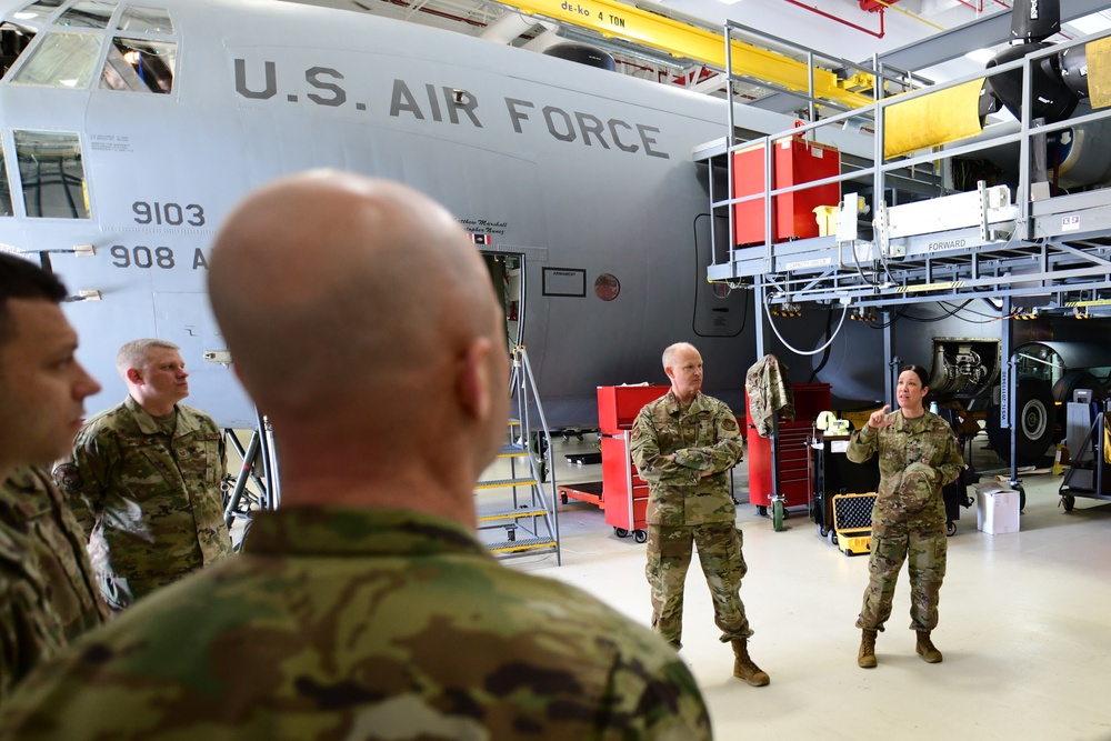22nd Air Force Commander and Command Chief visit YARS