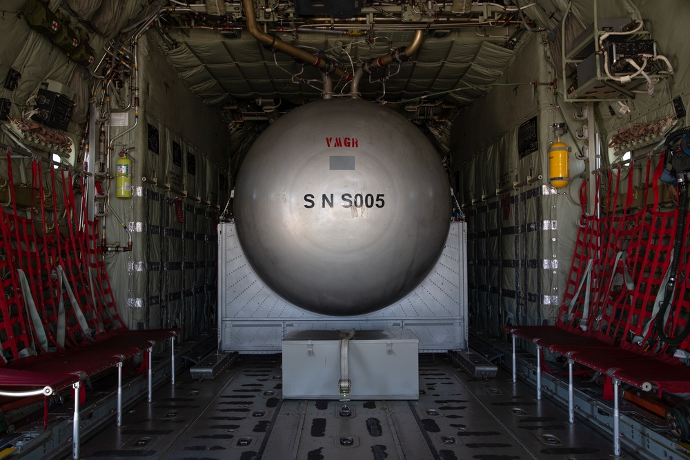 Marines with VMGR-234 Utilize a Fuselage Tank Assembly