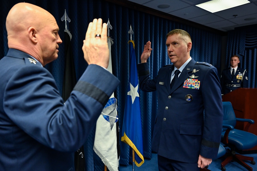 CSO Raymond promotes Brig. Gen. Shawn Bratton