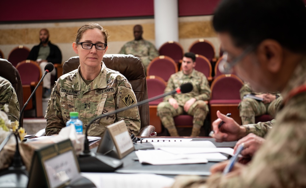 U.S. senior military leaders meet with Kuwait military officials at BPFMR