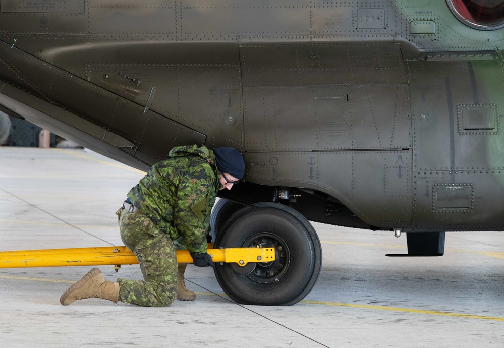 Moving a Chinook