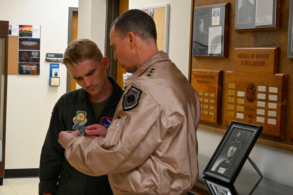 Ninth Air Force (Air Forces Central) commander visits Clemson University