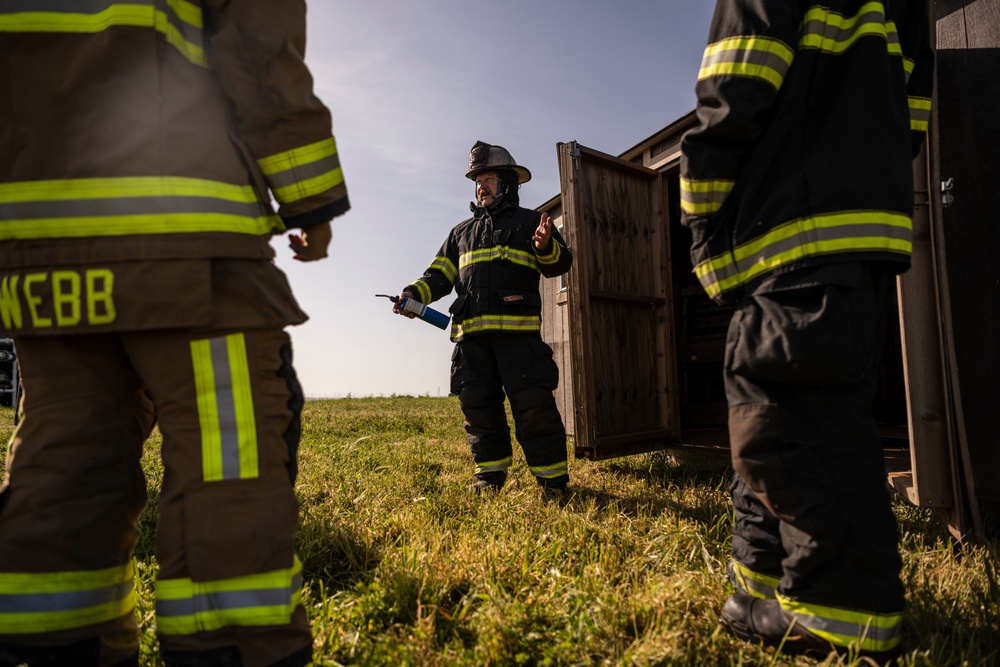 A day training with firefighters of Team Travis