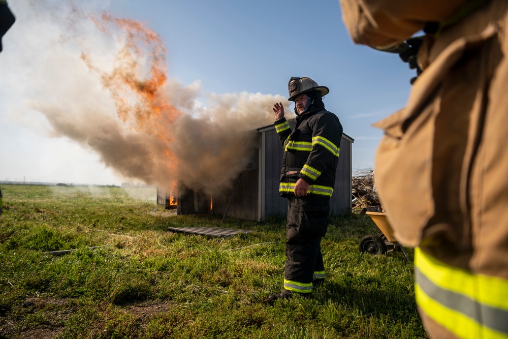 A day training with firefighters of Team Travis