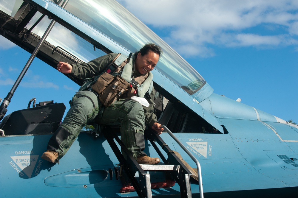 Maintainers enable adversarial tactics during exercise Pacific Raptor
