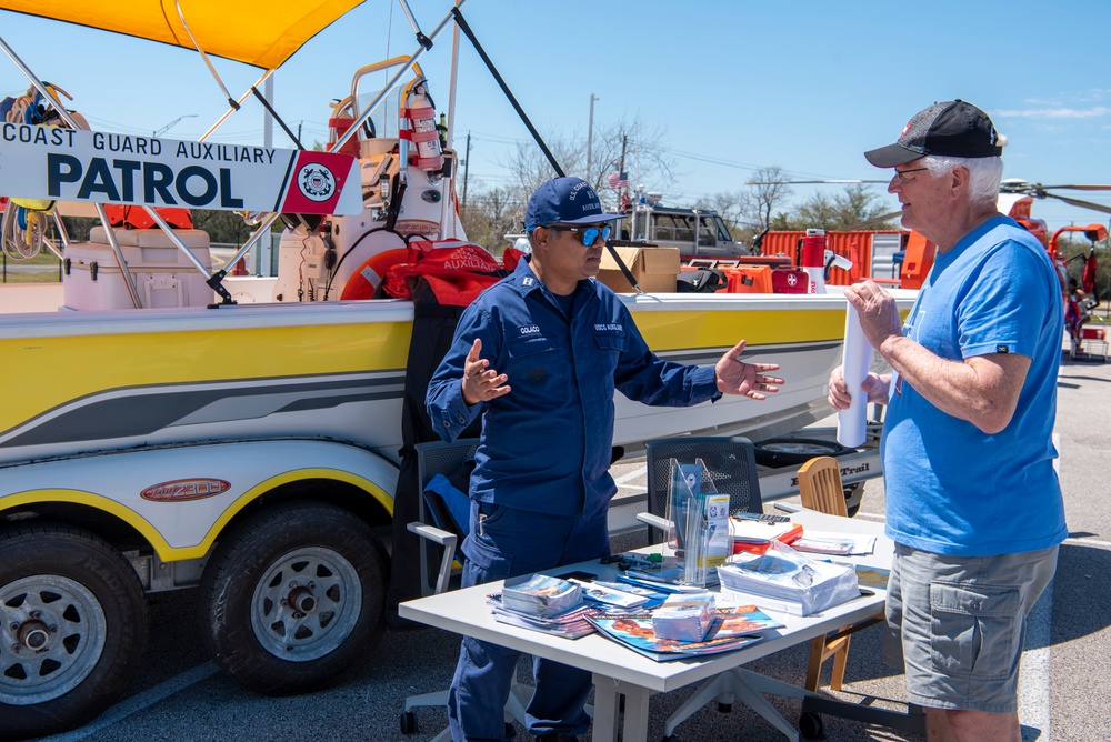 Coast Guard hosts Community Day in Houston, Texas