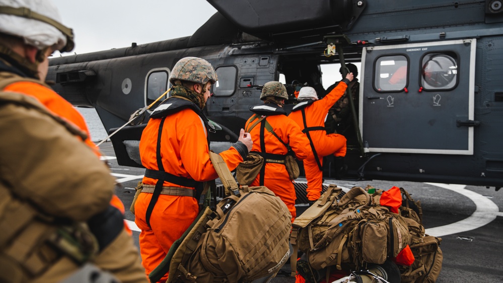 RNLAF and 3/6 Conduct CASEVAC Drill Aboard HNLMS Rotterdam for Exercise Cold Response 22