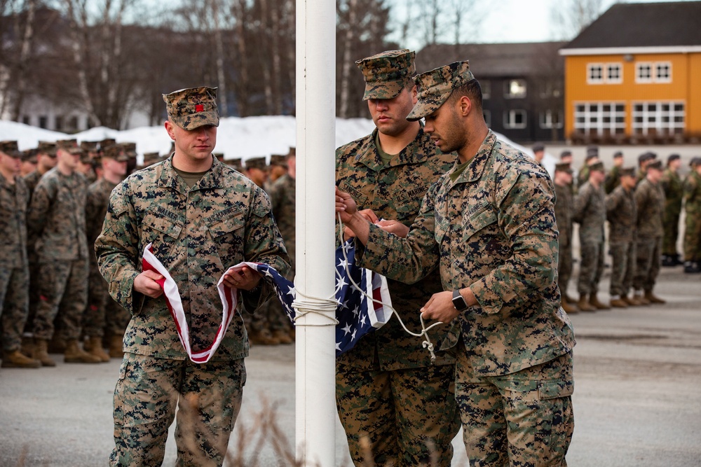 Half-mast ceremony held by Norwegians and Marines