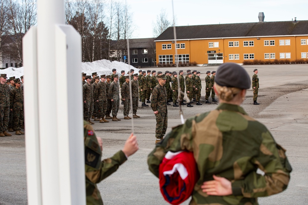 Half-mast ceremony held by Norwegians and Marines