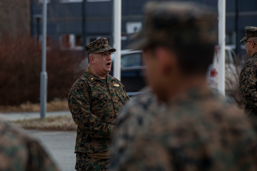 Half-mast ceremony held by Norwegians and Marines