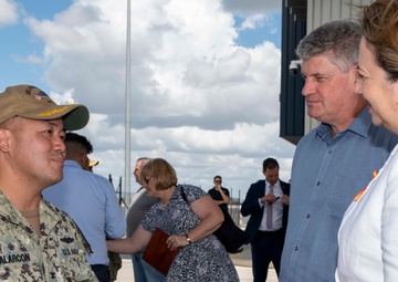 Queensland’s Premier Visits Frank Cable