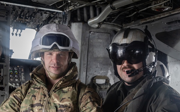 US Marines transport UK Marines using heavy helicopters during Exercise Cold Response