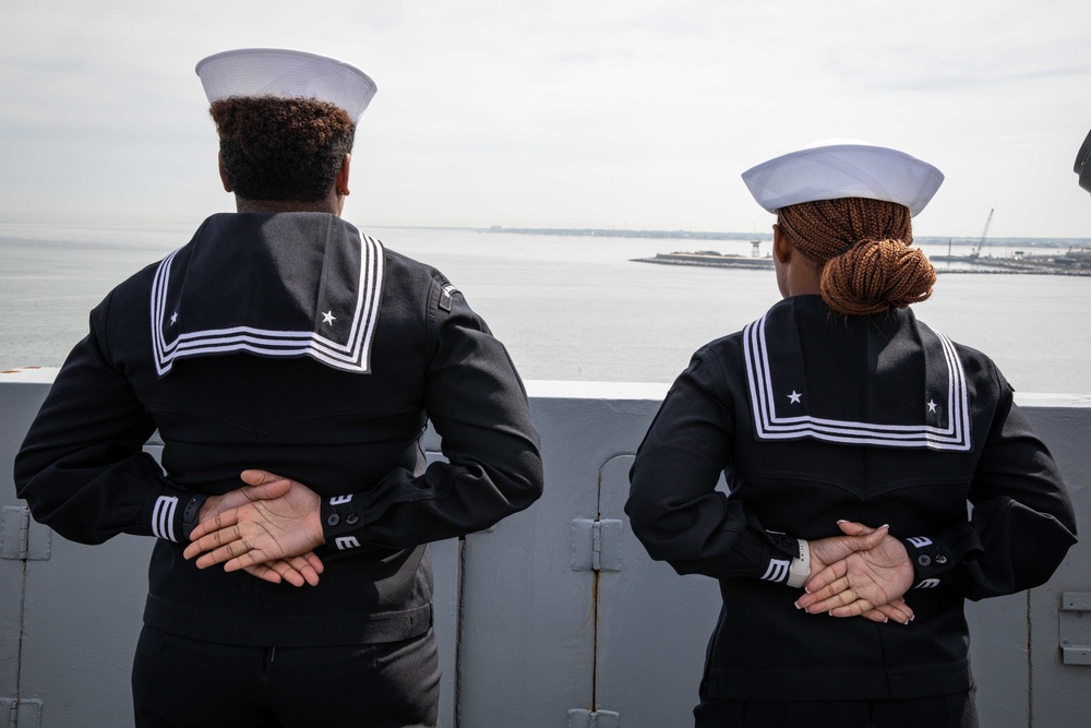 USS Arlington Deploys from Naval Station Norfolk