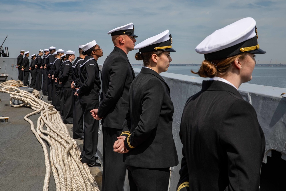 USS Arlington Deploys from Naval Station Norfolk