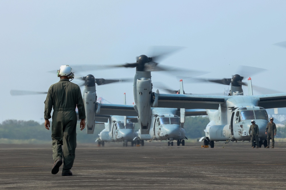 Balikatan 22: U.S. Air Force and Marines arrive at Subic Bay