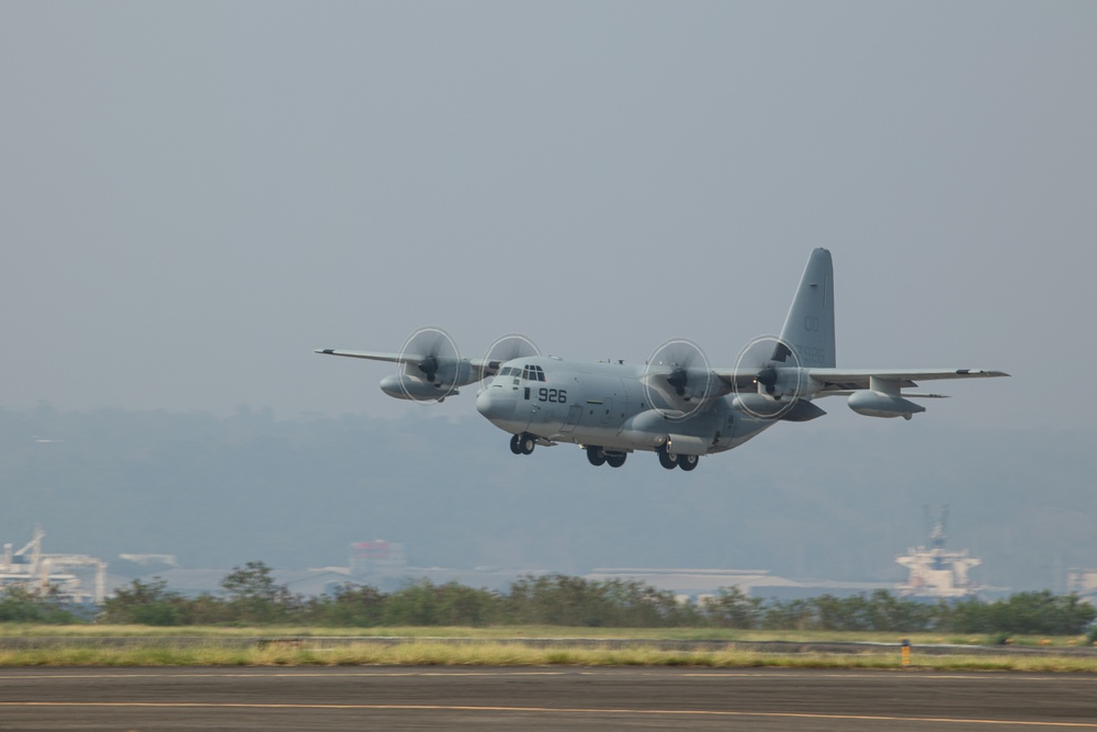 Balikatan 22: U.S. Air Force and Marines arrive at Subic Bay