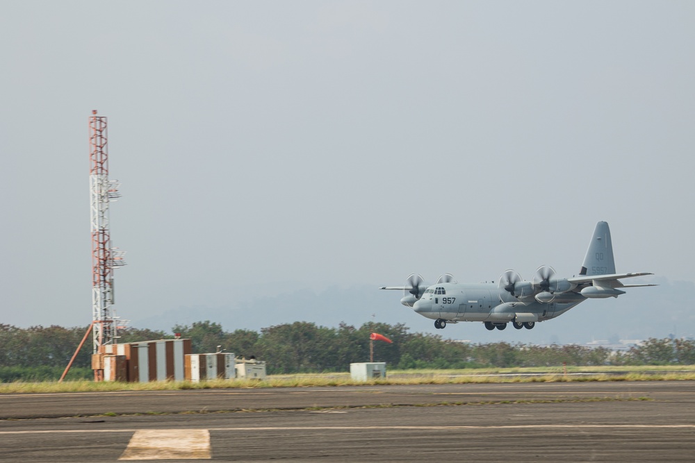 Balikatan 22: U.S. Air Force and Marines arrive at Subic Bay