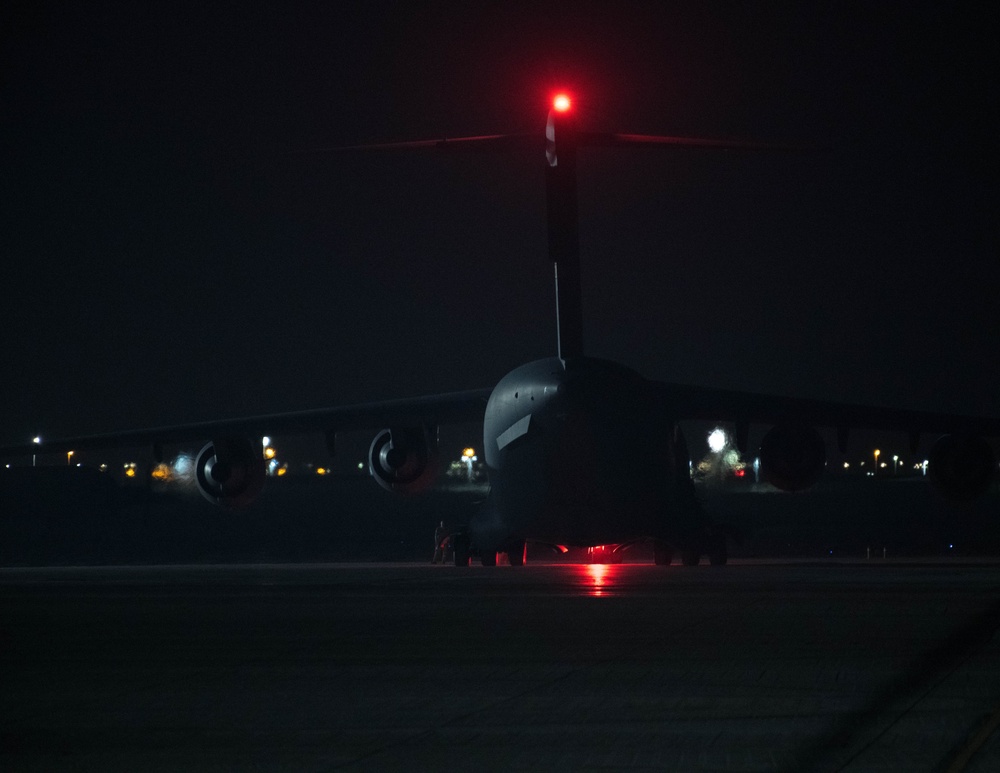 F-22 Afterburner Take-off