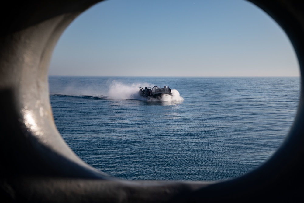 22D MEU LCAC Operations