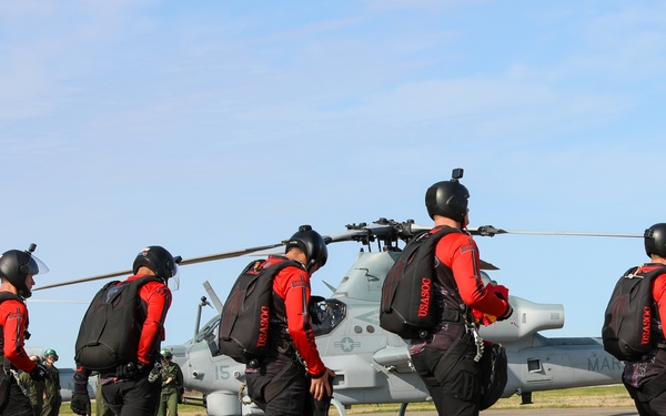 Gear on, Heads down, Lets jump