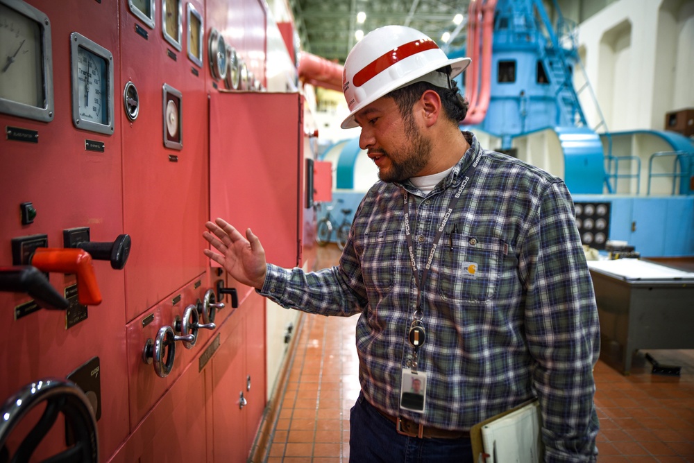 Daniel Kranz, Electrical Engineer - US Army Corps of Engineers